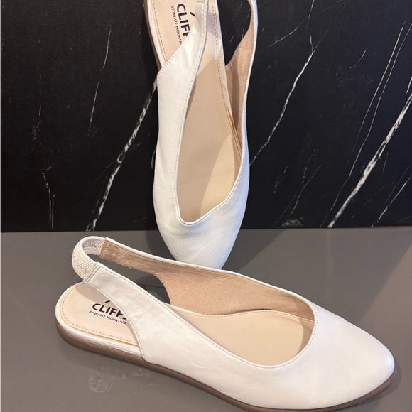 Cliffs by WHITE MOUNTAIN White Slingback Flats - Picture 6 of 6